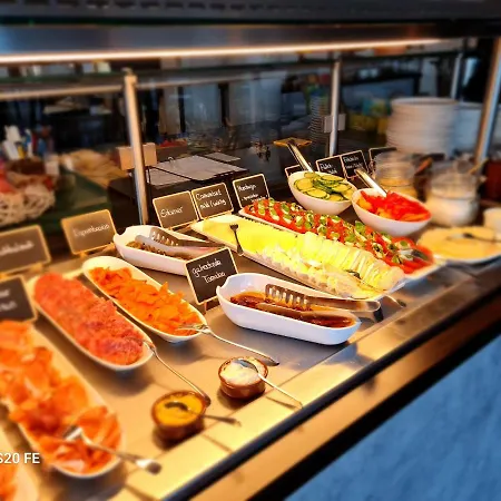 Ξενοδοχείο Am Kurpark