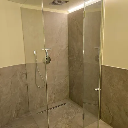 Am Kurpark فندق زينوويتز