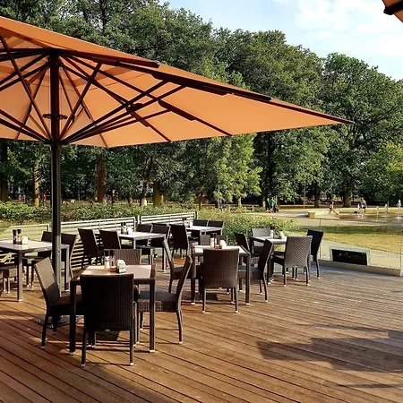 Ξενοδοχείο Am Kurpark 3*